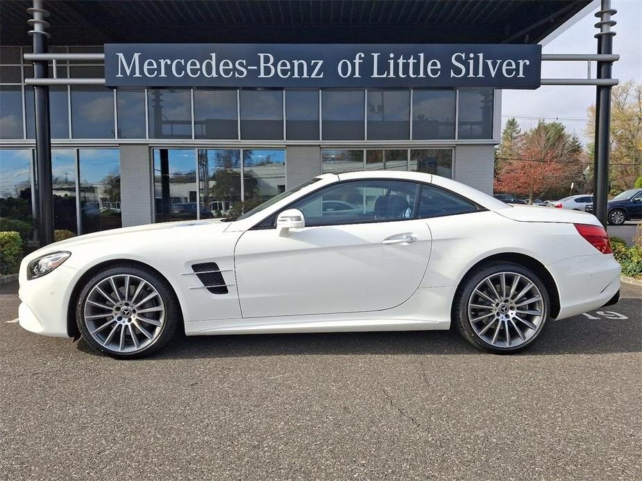 used 2019 Mercedes-Benz SL 550 car, priced at $74,900