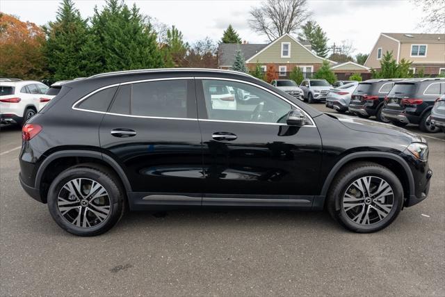 new 2025 Mercedes-Benz GLA 250 car, priced at $49,490