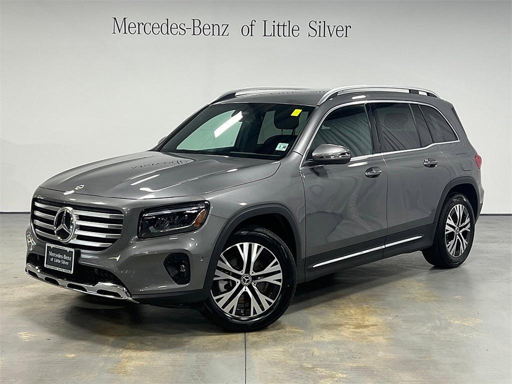 used 2025 Mercedes-Benz GLB 250 car, priced at $45,995