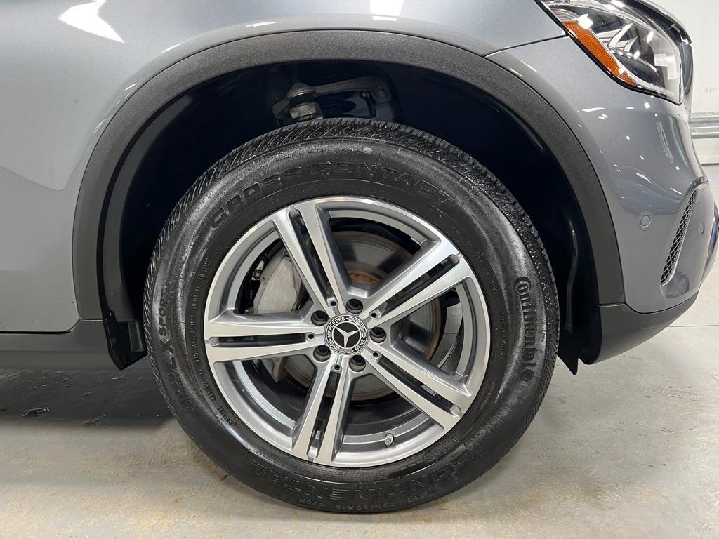 used 2022 Mercedes-Benz GLC 300 car, priced at $36,995