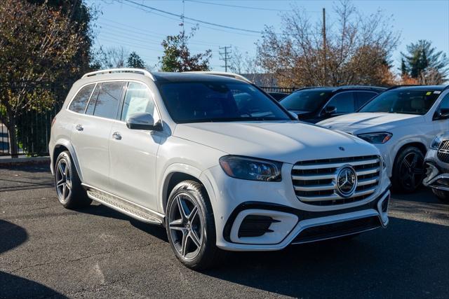 new 2025 Mercedes-Benz GLS 450 car, priced at $99,110