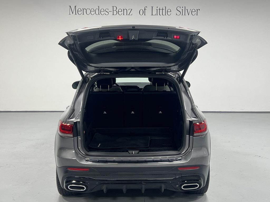 used 2021 Mercedes-Benz GLB 250 car, priced at $28,995