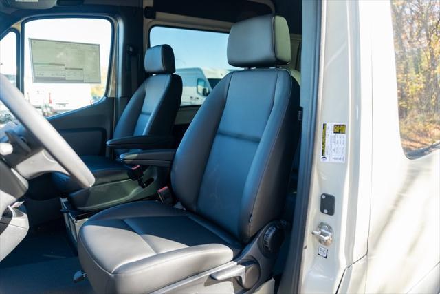 new 2024 Mercedes-Benz Sprinter 2500 car, priced at $65,808