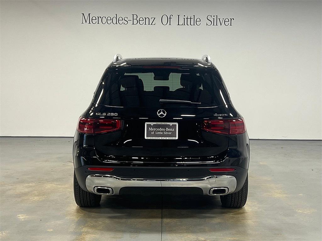 used 2024 Mercedes-Benz GLB 250 car, priced at $38,500