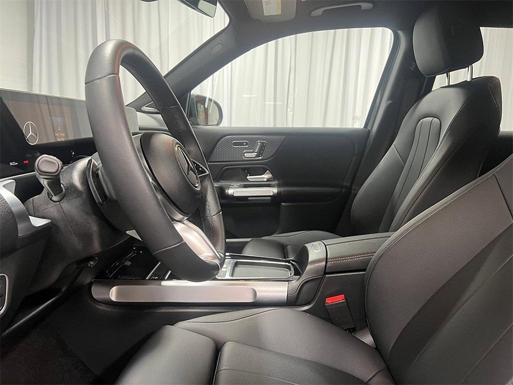 used 2024 Mercedes-Benz GLB 250 car, priced at $38,500