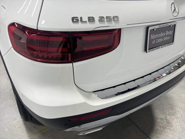 used 2025 Mercedes-Benz GLB 250 car, priced at $44,796
