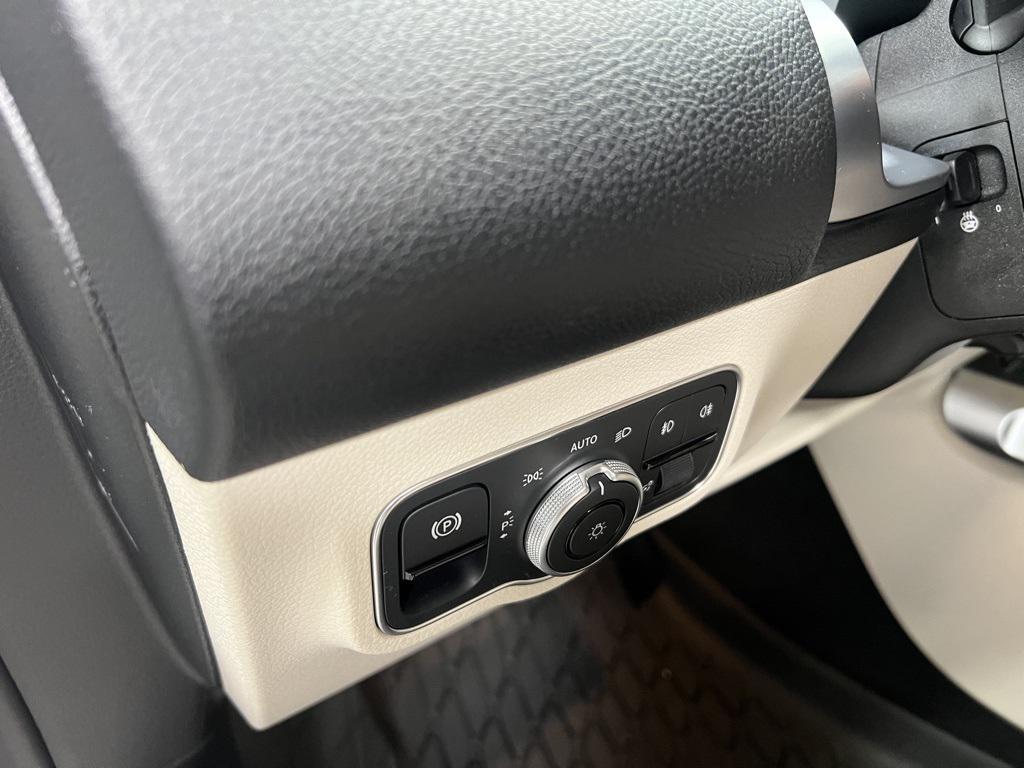 used 2025 Mercedes-Benz GLB 250 car, priced at $42,748