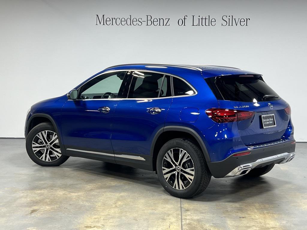 used 2025 Mercedes-Benz GLA 250 car, priced at $45,995