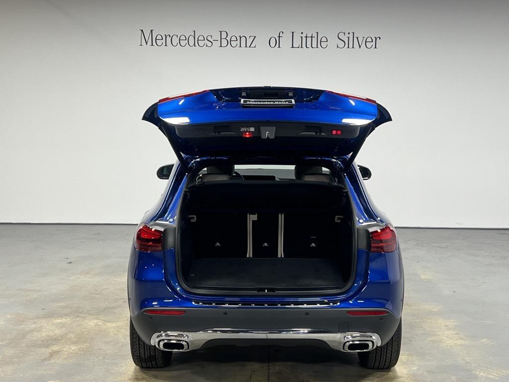 used 2025 Mercedes-Benz GLA 250 car, priced at $45,995