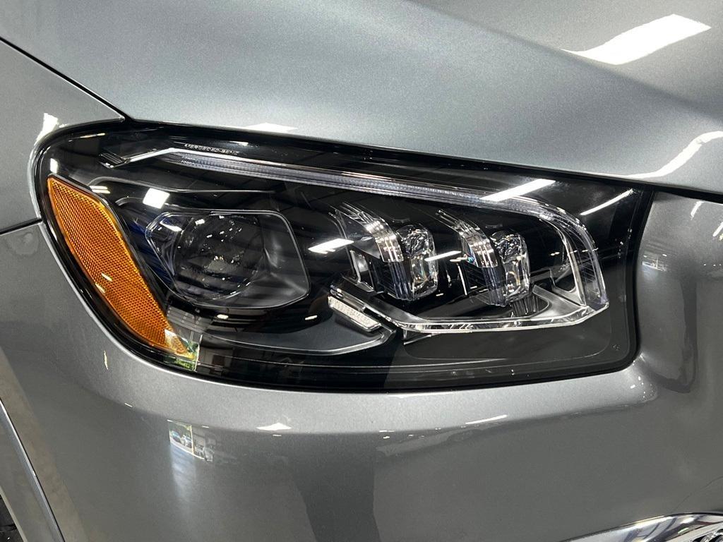 used 2023 Mercedes-Benz Maybach GLS 600 car, priced at $138,595