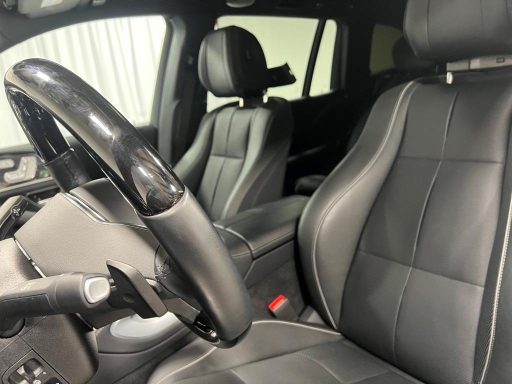 used 2023 Mercedes-Benz Maybach GLS 600 car, priced at $138,595