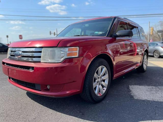 used 2009 Ford Flex car, priced at $7,499