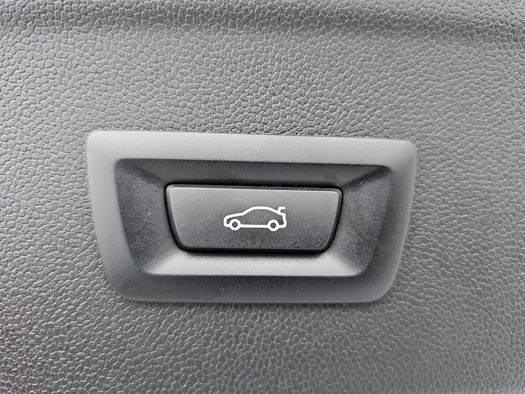 new 2026 BMW iX car, priced at $92,620