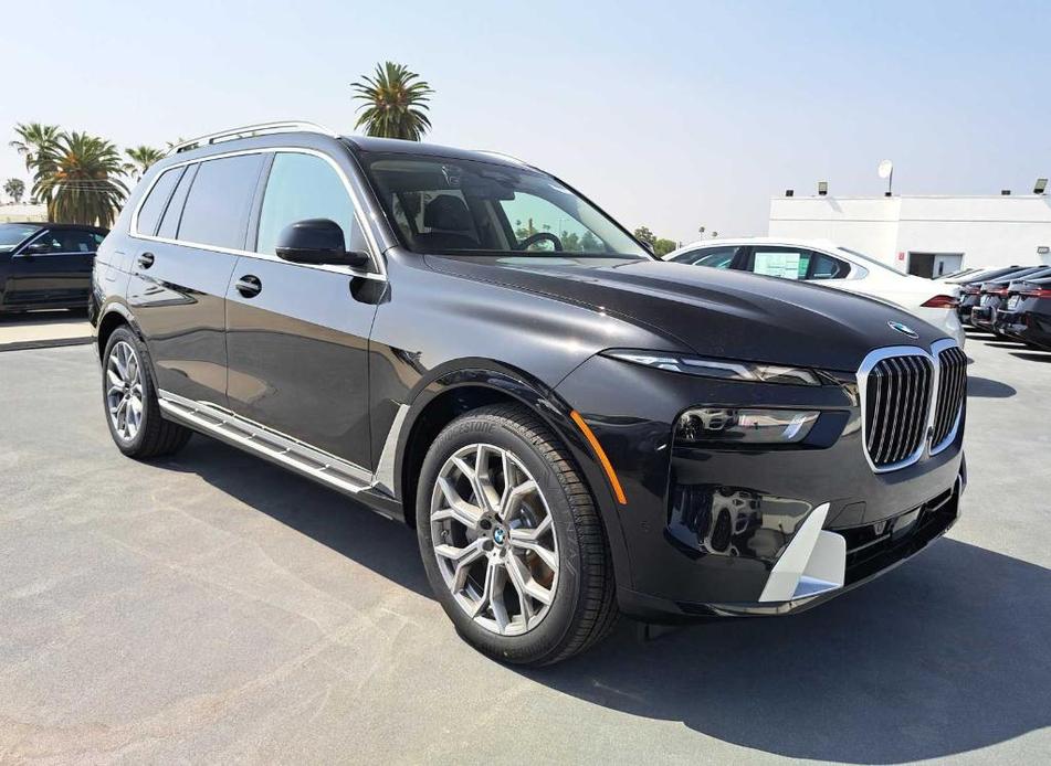 new 2025 BMW X7 car, priced at $94,260