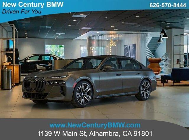 new 2025 BMW 760 car, priced at $155,470
