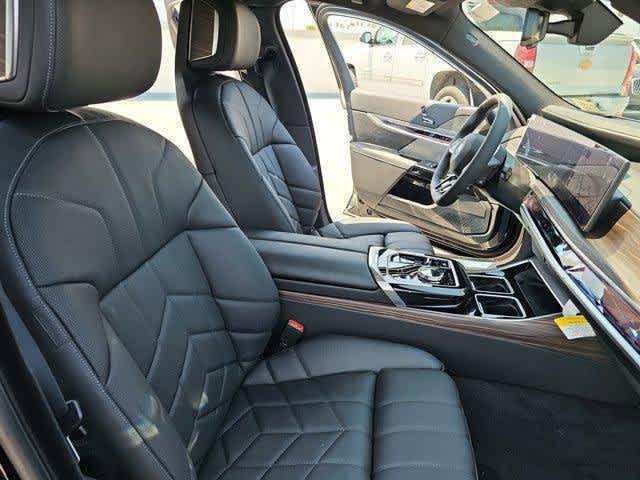 new 2025 BMW i7 car, priced at $131,025