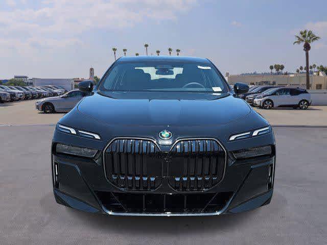 new 2025 BMW i7 car, priced at $131,025