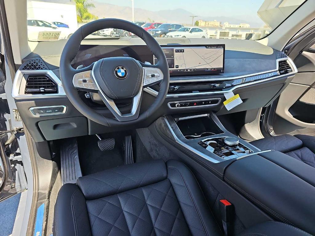 new 2026 BMW X7 car, priced at $92,475
