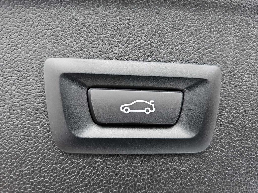 new 2026 BMW iX car, priced at $92,620