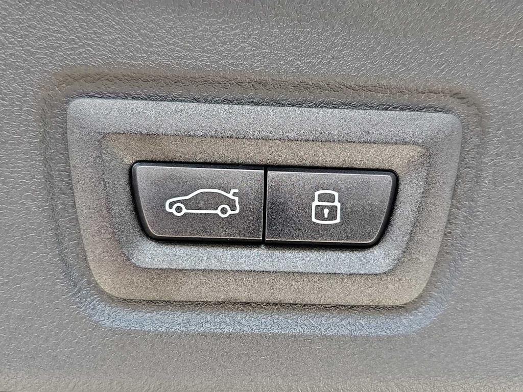 new 2025 BMW i4 Gran Coupe car, priced at $76,045