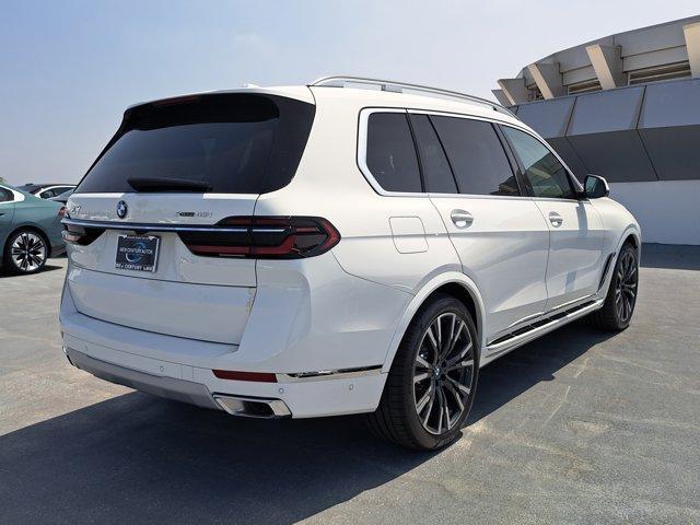 new 2025 BMW X7 car, priced at $93,045