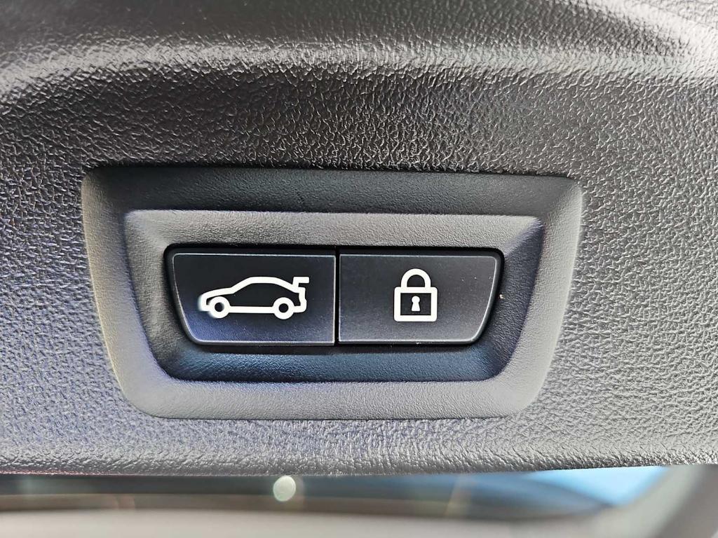 used 2022 BMW X5 car, priced at $43,888