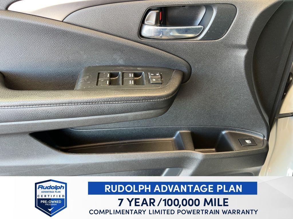 used 2022 Honda Pilot car, priced at $30,151