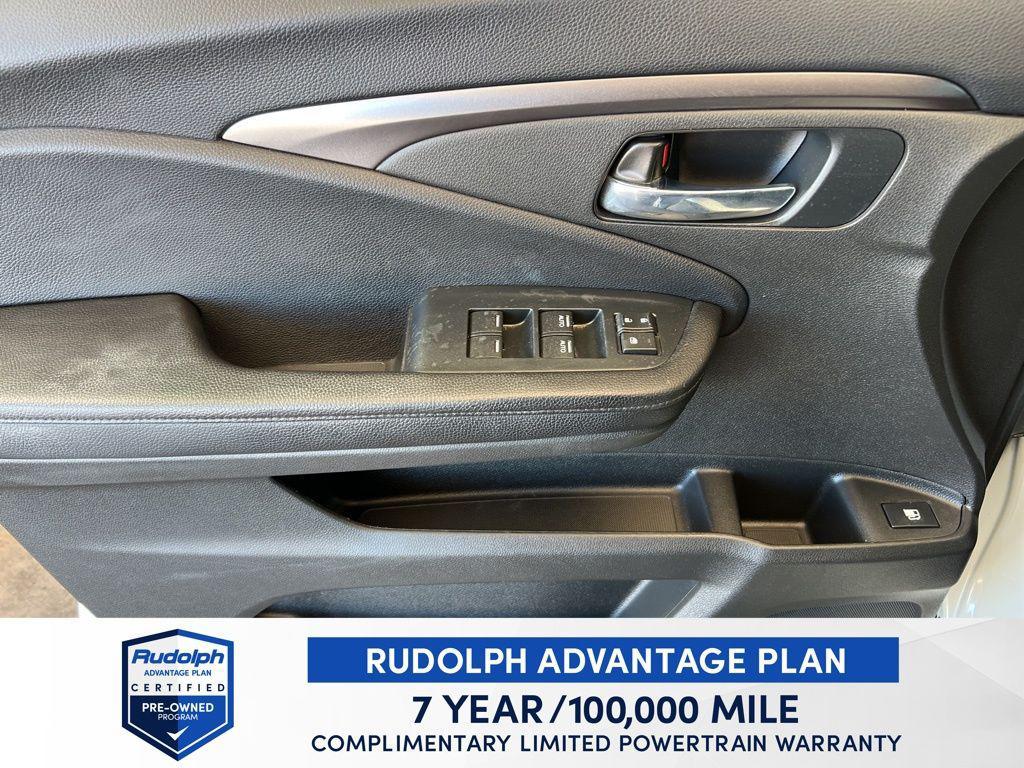 used 2022 Honda Pilot car, priced at $30,151