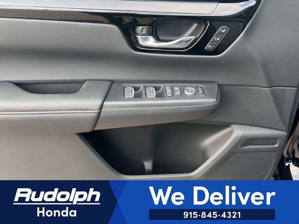 new 2026 Honda CR-V Hybrid car, priced at $43,700