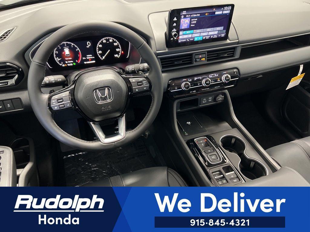 new 2025 Honda Pilot car, priced at $49,850