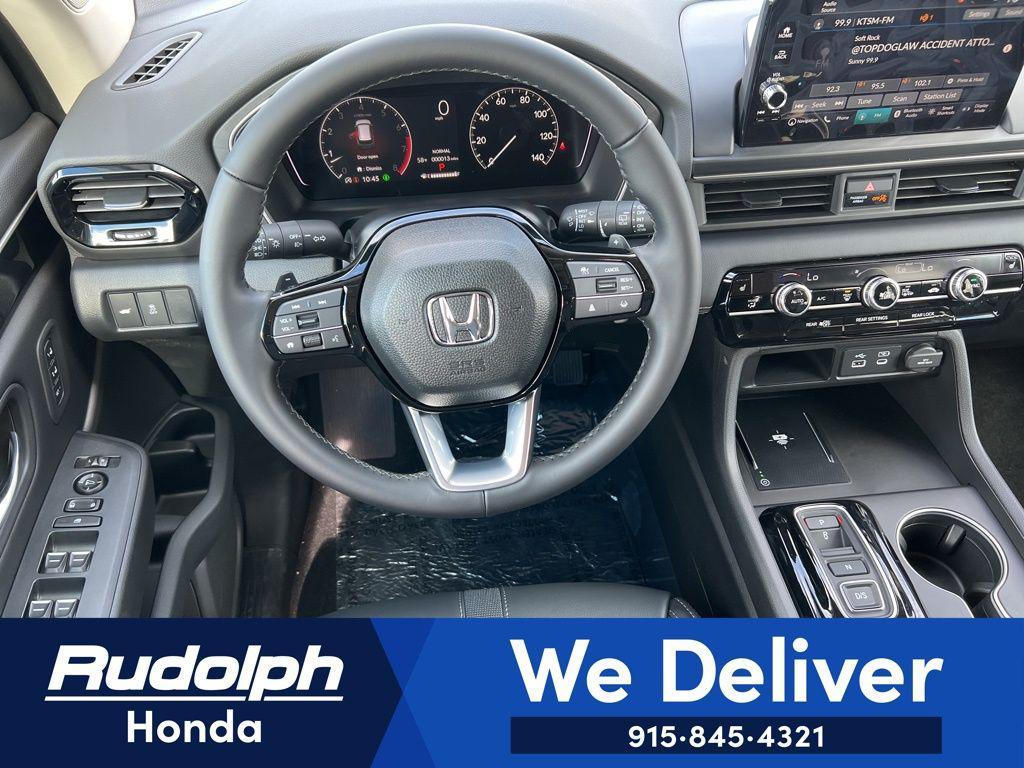 new 2025 Honda Pilot car, priced at $52,280