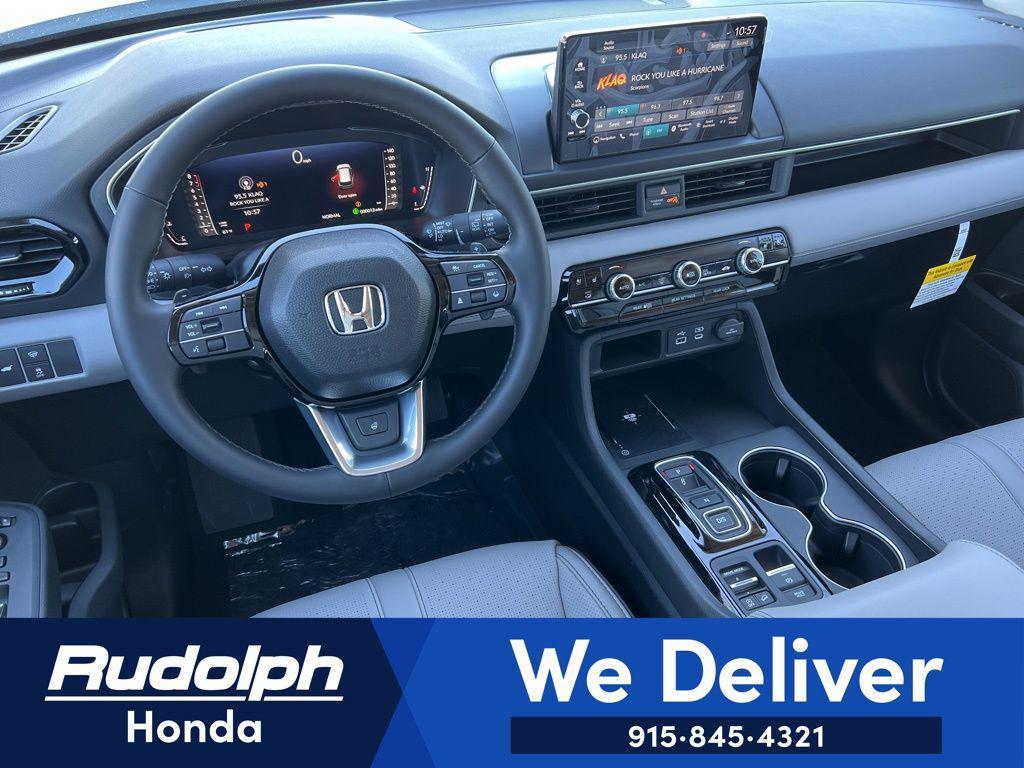 new 2025 Honda Pilot car, priced at $55,030