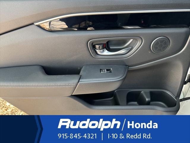 new 2025 Honda Pilot car, priced at $51,505