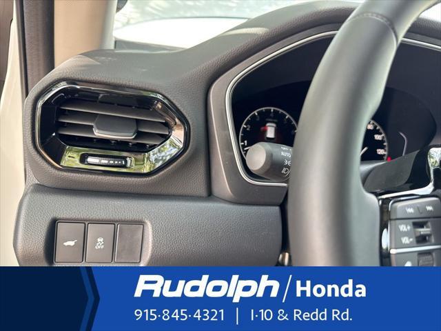 new 2025 Honda Pilot car, priced at $51,505