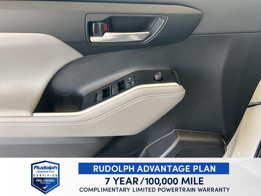used 2020 Toyota Highlander car, priced at $28,447
