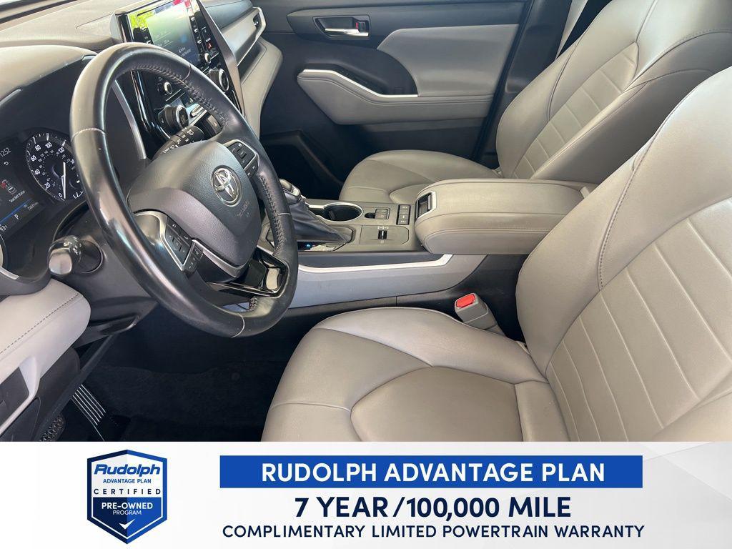used 2020 Toyota Highlander car, priced at $28,447
