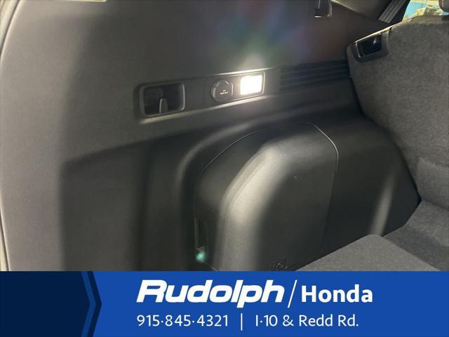 new 2025 Honda CR-V Hybrid car, priced at $38,000