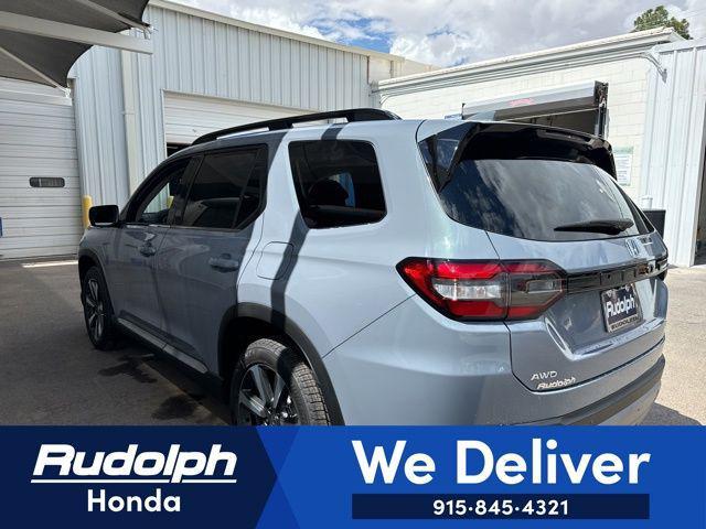 new 2025 Honda Pilot car, priced at $56,705