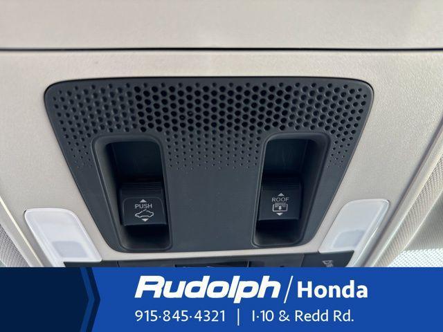 new 2025 Honda Pilot car, priced at $56,705