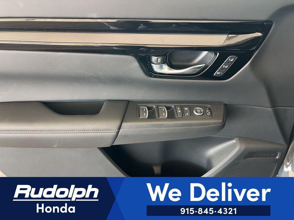 new 2026 Honda CR-V Hybrid car, priced at $44,155