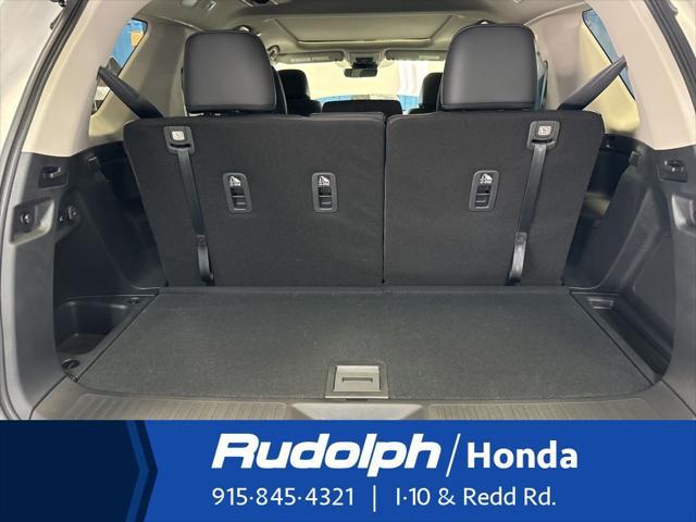 new 2025 Honda Pilot car, priced at $49,405