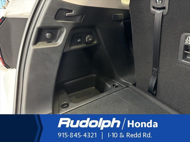 new 2025 Honda Pilot car, priced at $49,405
