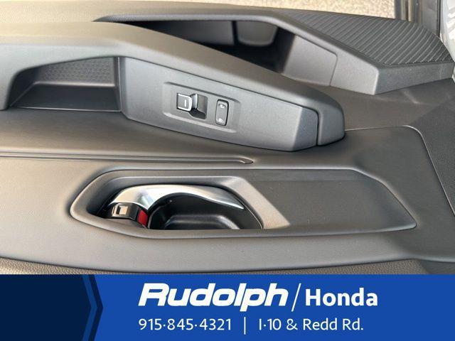new 2025 Honda Accord car, priced at $32,165