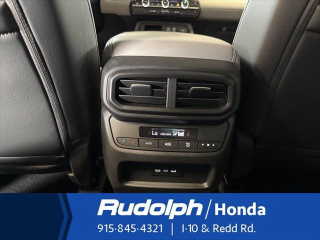new 2025 Honda Pilot car, priced at $44,950