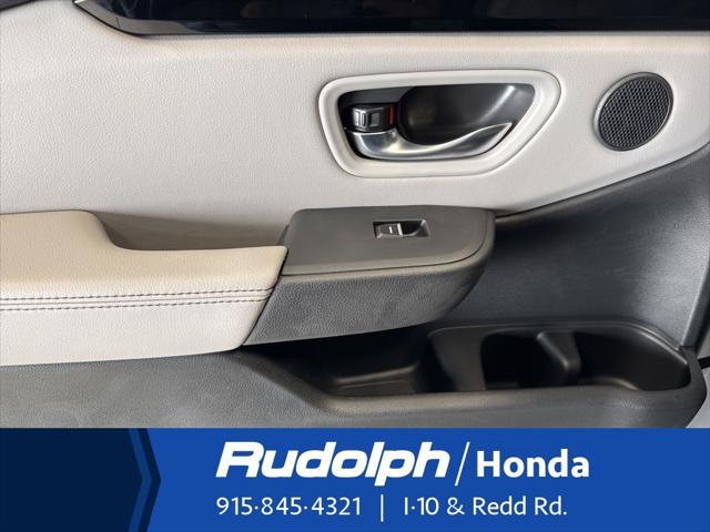 new 2025 Honda Pilot car, priced at $44,950