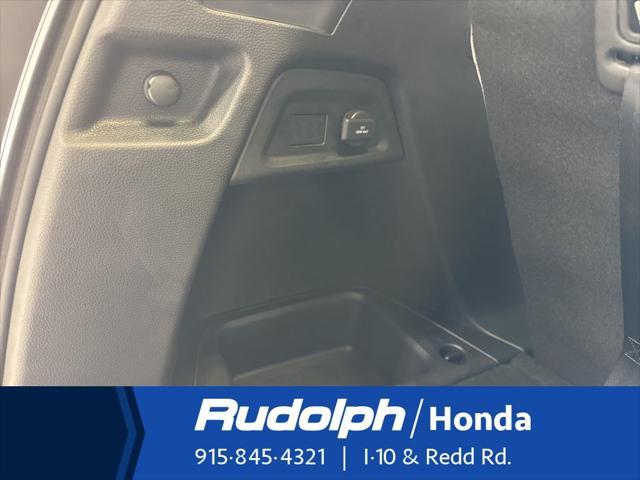 new 2025 Honda Pilot car, priced at $44,950