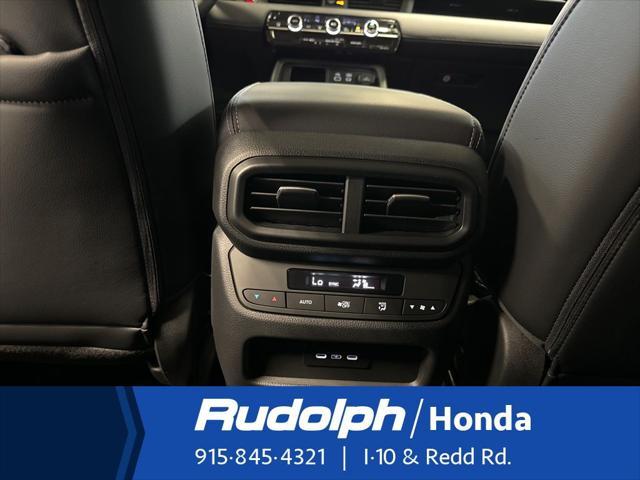 new 2025 Honda Pilot car, priced at $51,505