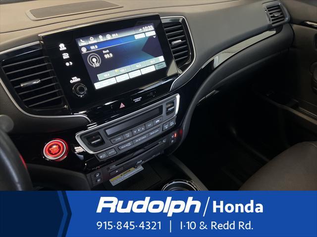 used 2022 Honda Pilot car, priced at $39,380