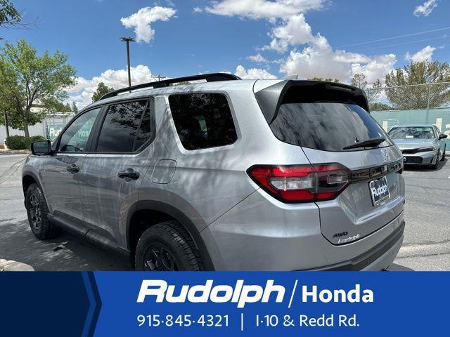 new 2025 Honda Pilot car, priced at $50,850
