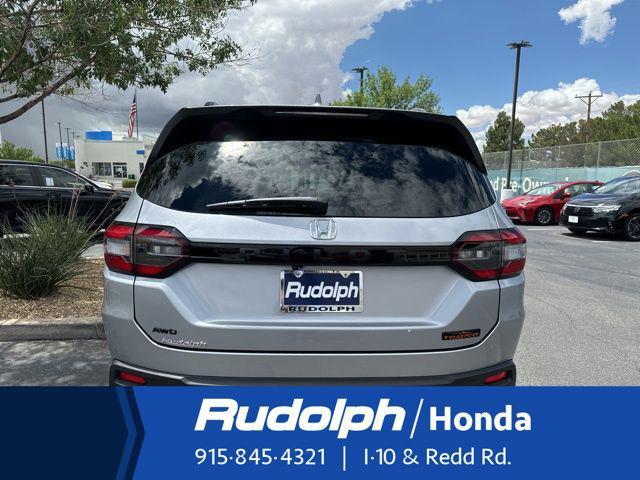new 2025 Honda Pilot car, priced at $50,850
